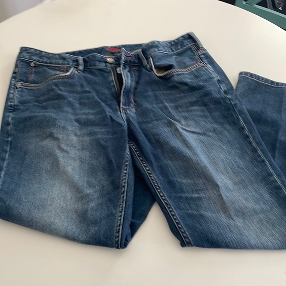 Tommy Bahama Medium-Dark Wash 5-pocket Jeans- 36/30 - Picture 4 of 15